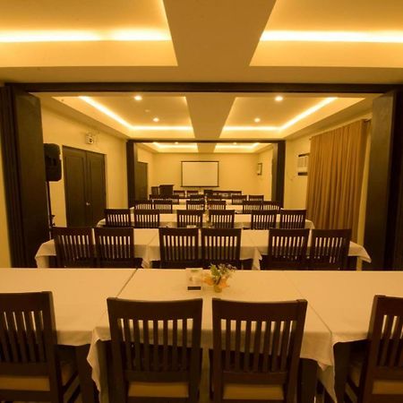 Infinity Suites Davao City Eksteriør billede