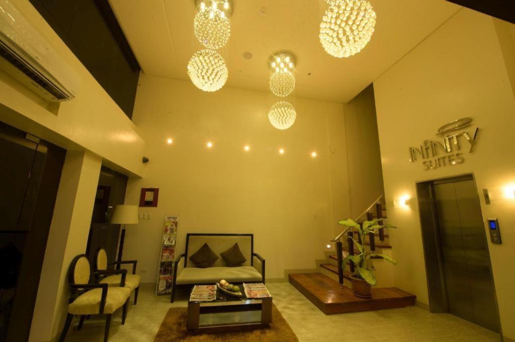 Infinity Suites Davao City Eksteriør billede