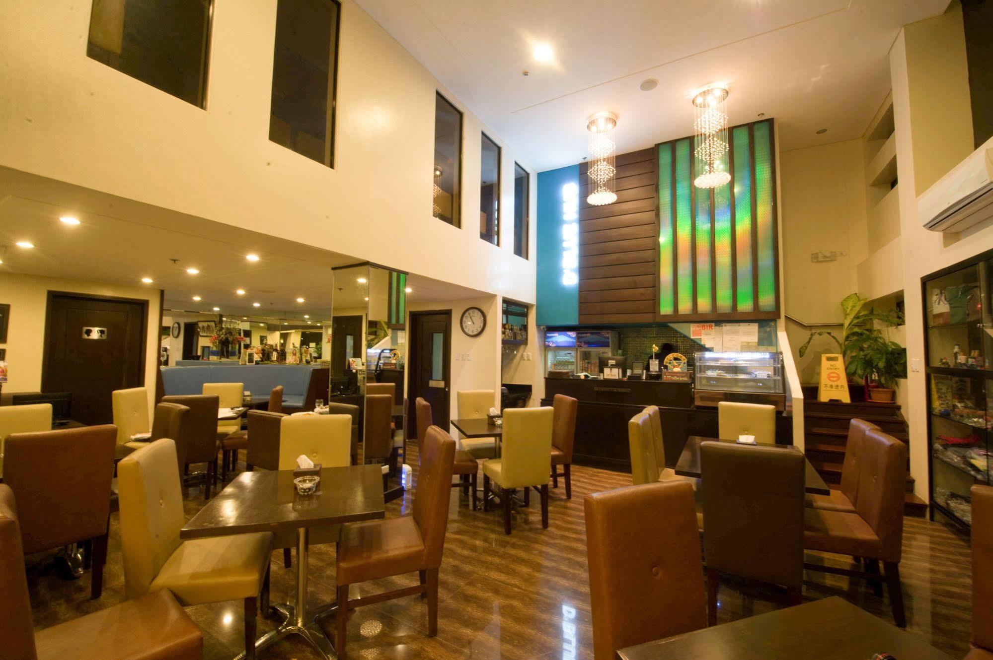 Infinity Suites Davao City Eksteriør billede