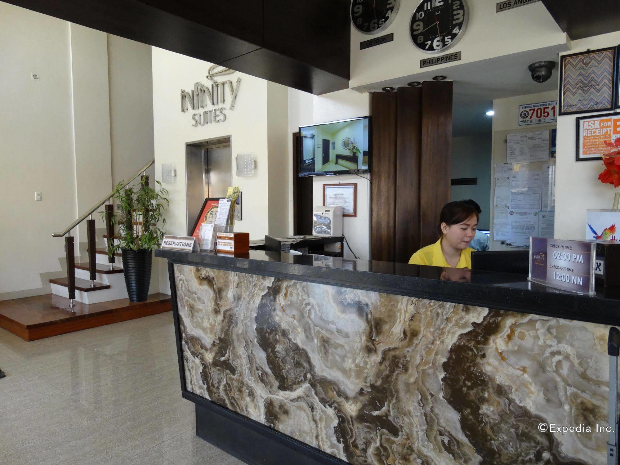 Infinity Suites Davao City Eksteriør billede