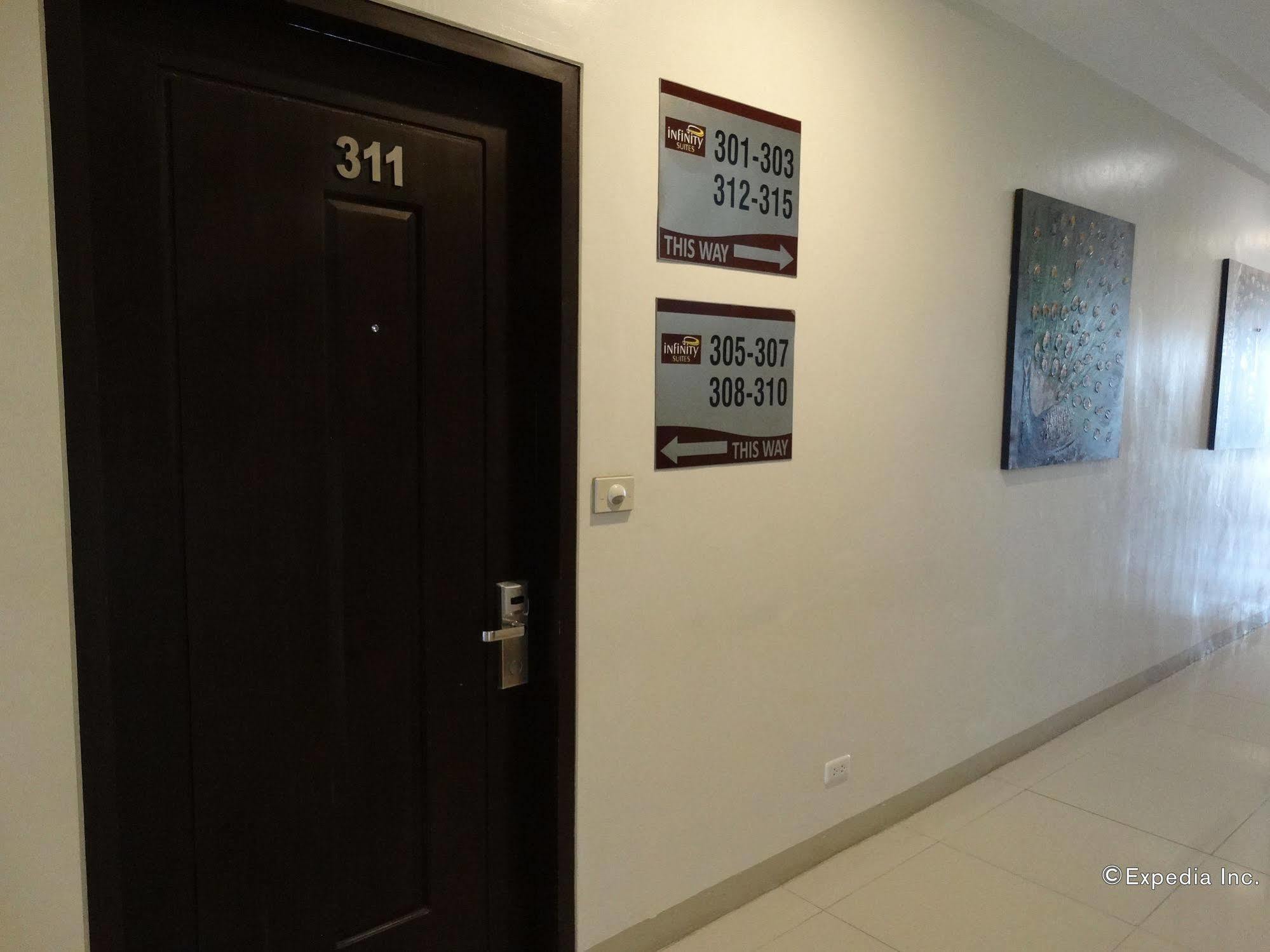Infinity Suites Davao City Eksteriør billede